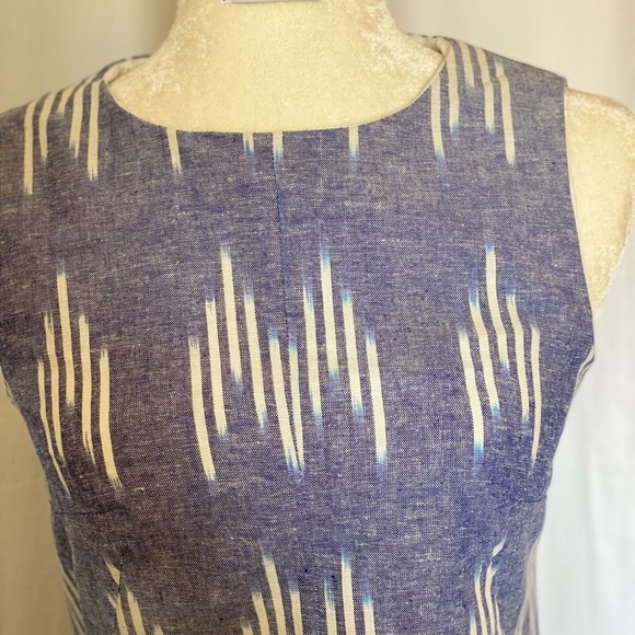 Blue and white print dress - Picture 3 of 5